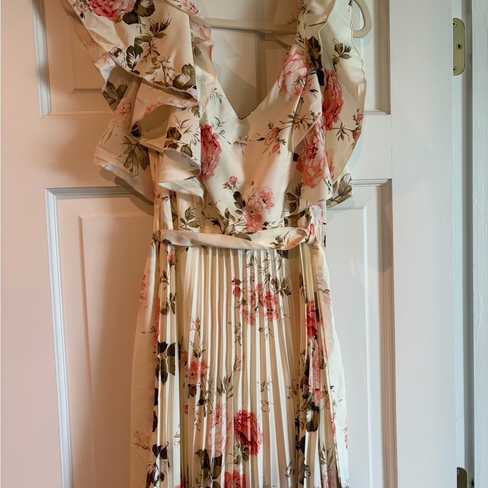SHEIN Cream Dress with Pink Floral Print - Picture 3 of 7